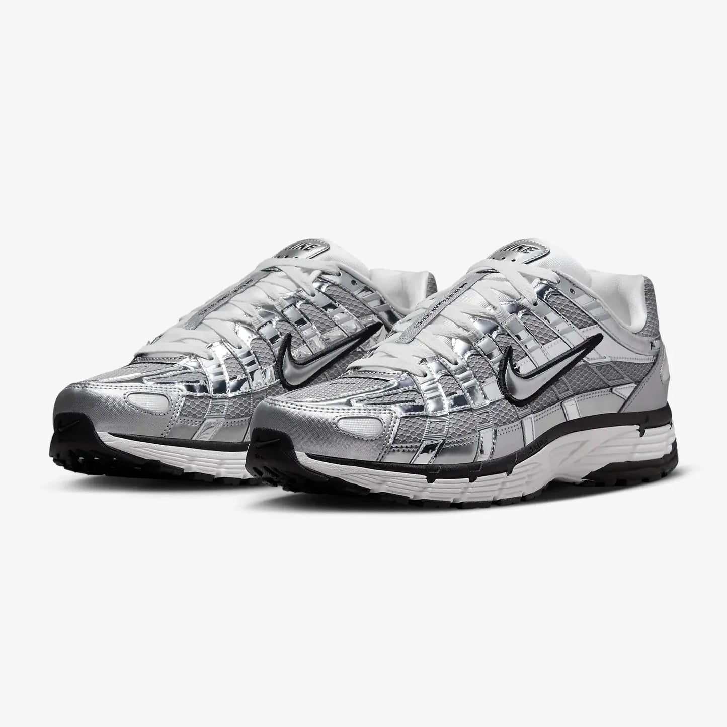 NIKE P 6000 GRIS PLATA