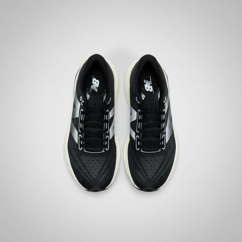 NEW BALANCE FUELCELL NEGRO BLANCO