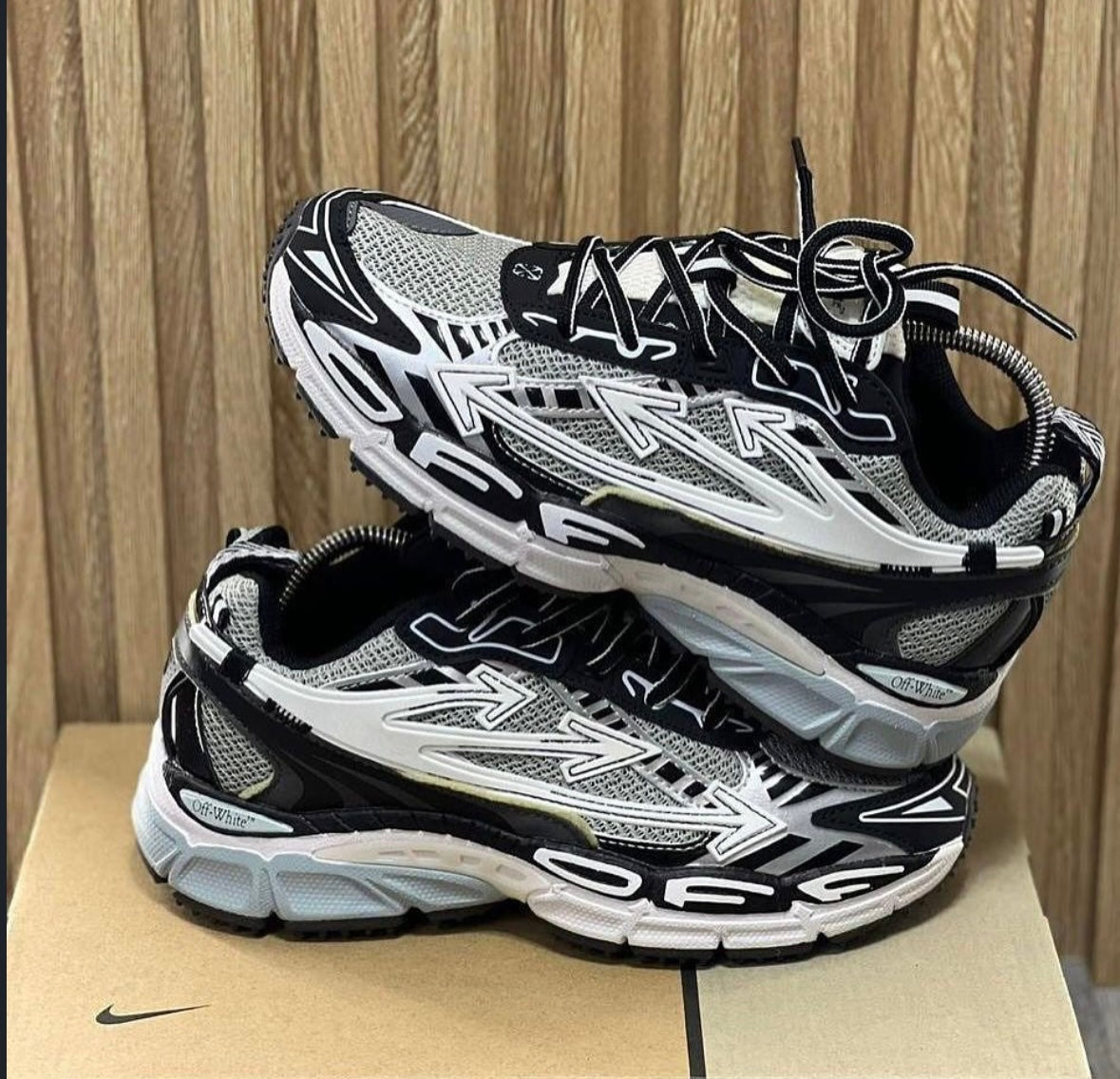 OFF WHITE ODSY-2000,