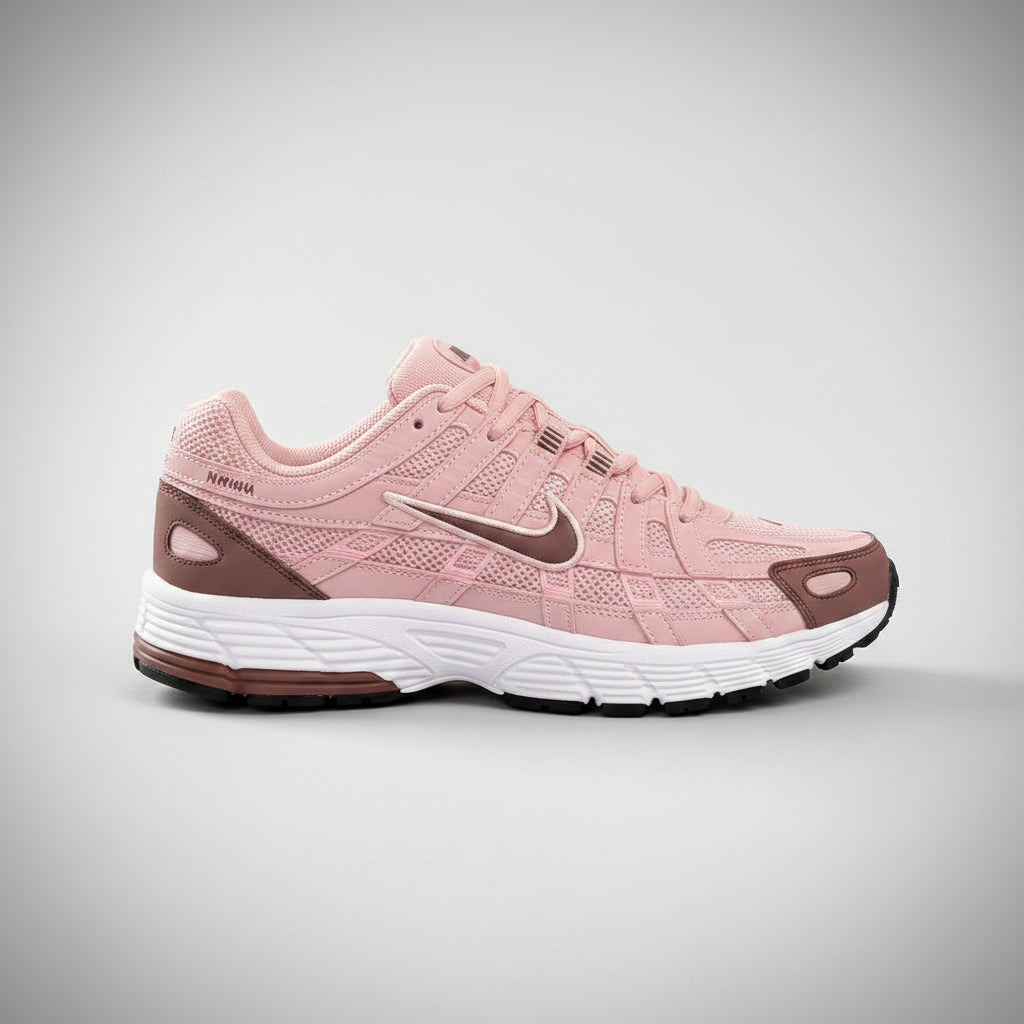 NIKE P-6000 ROSA CON DETALLES MARRÓN OSCURO