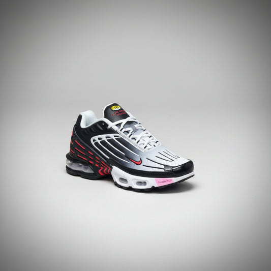 NIKE AIR MAX PLUS 3 NEGRO/BLANCO