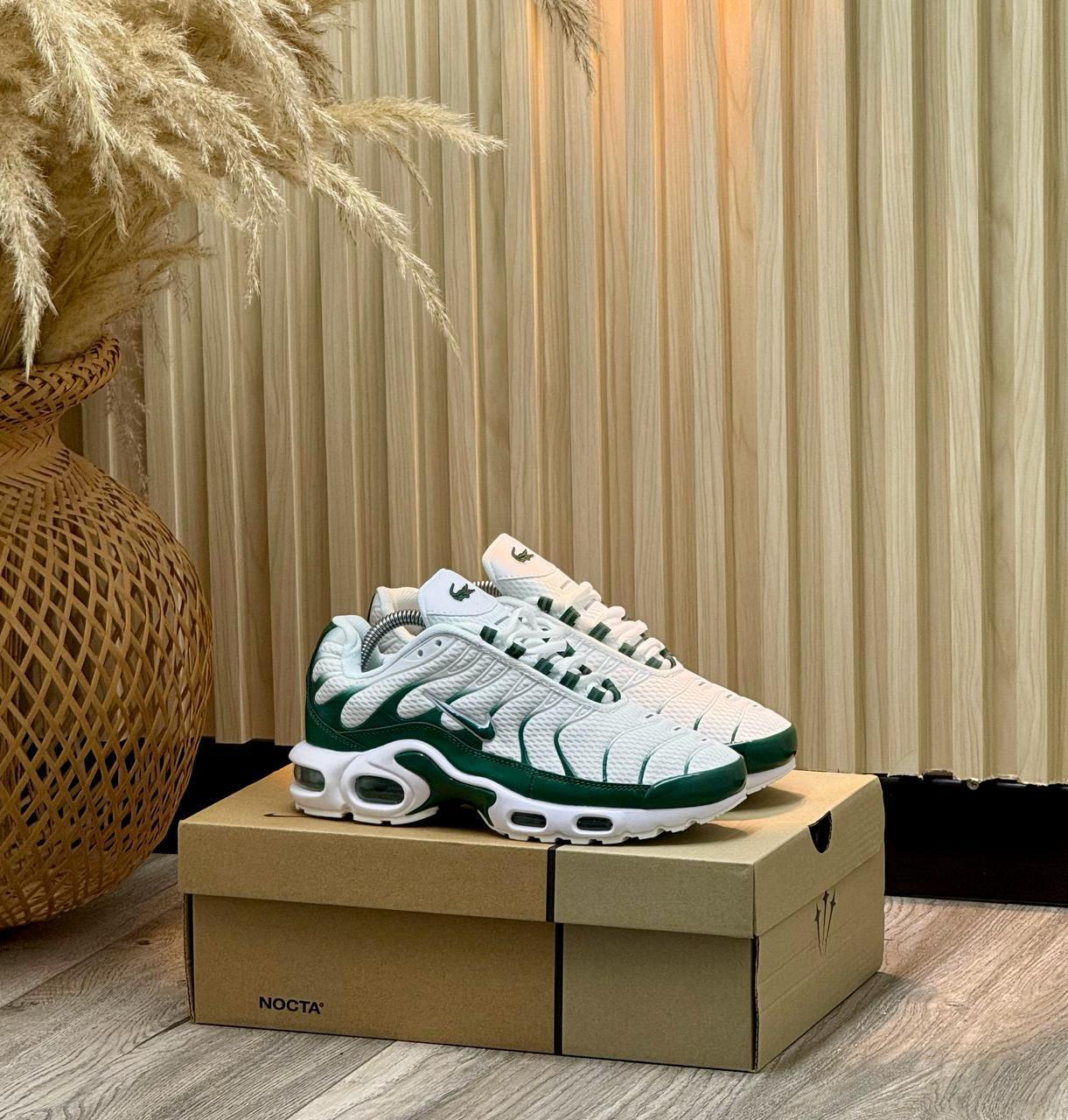 NIKE TN LACOSTE