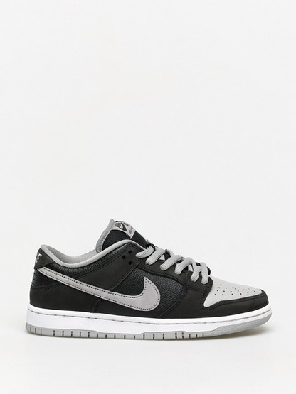 NIKE SB DUNK LOW