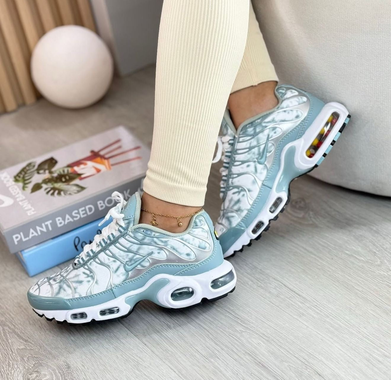 NIKE TN DIOR