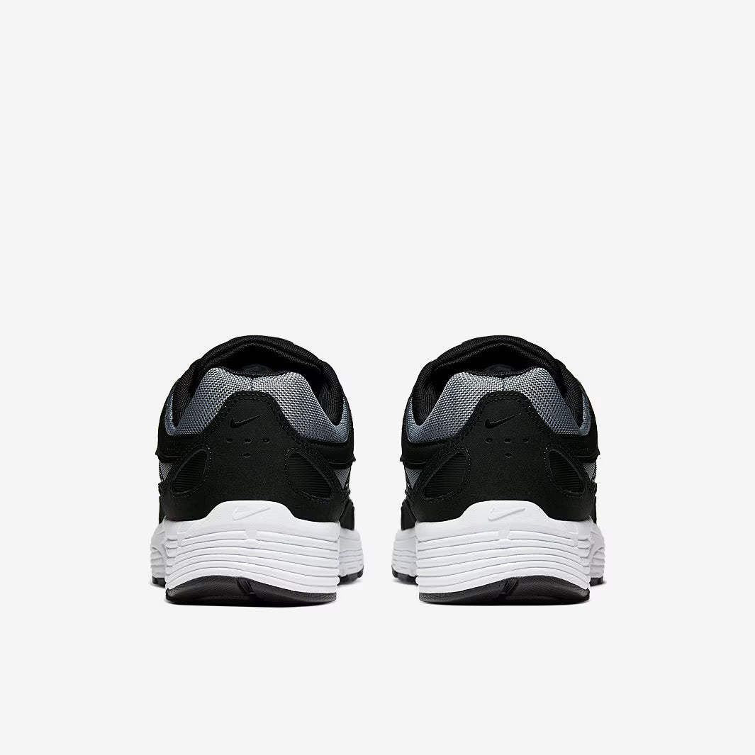 NIKE P6000 NEGRO