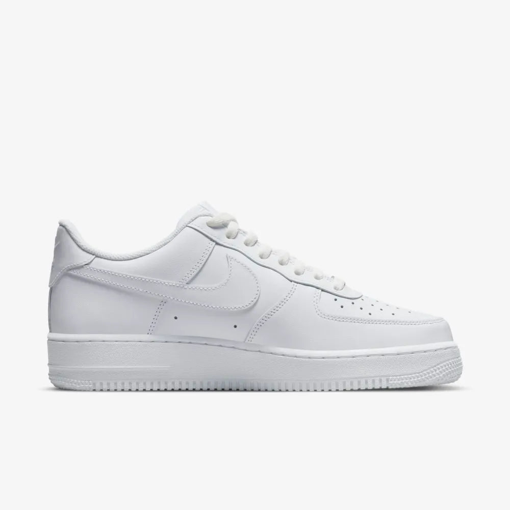NIKE AIR FORCE ONE