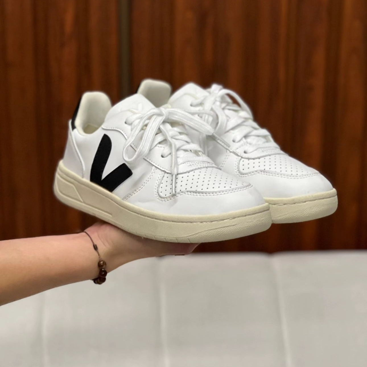 TENIS VEJA CAMPO BLANCO - NEGRO