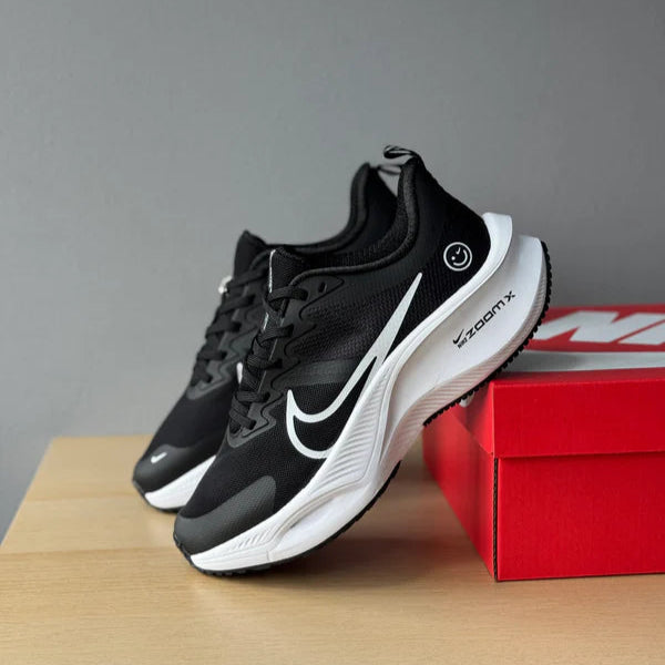NIKE ZOOM HAPPY