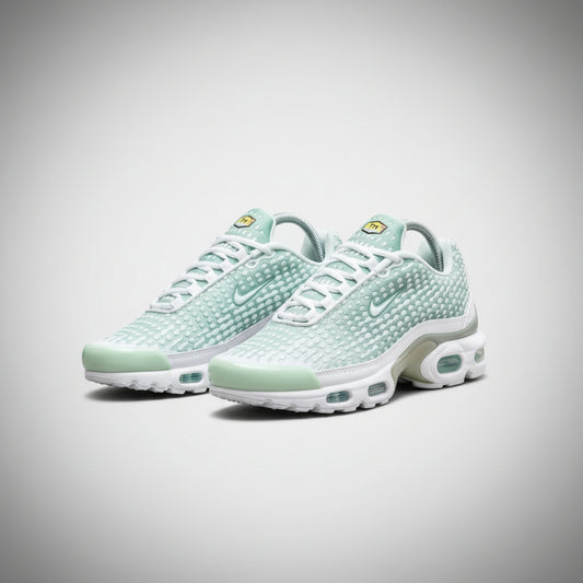 NIKE AIR MAX PLUS 7 (TN 7) VERDE MENTA