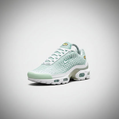 NIKE AIR MAX PLUS 7 (TN 7) VERDE MENTA