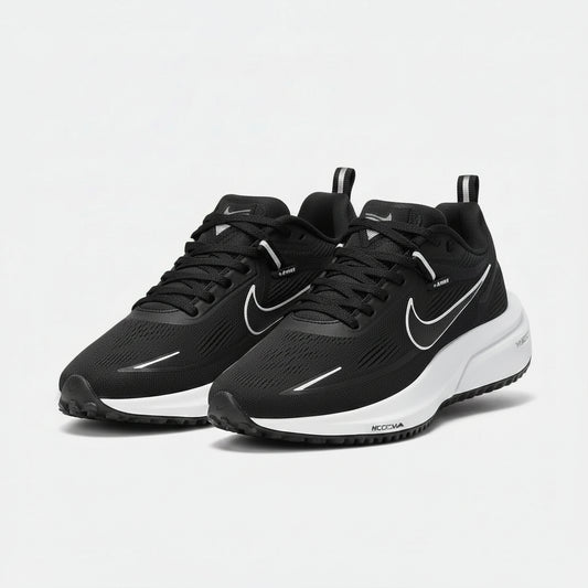 NIKE ZOOM RUN NEGRO