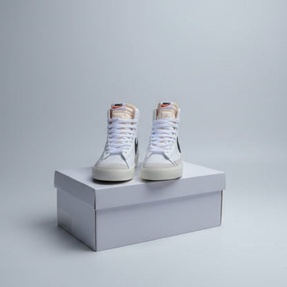 NIKE BLAZZER BOTA