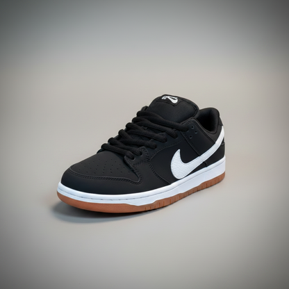 NIKE SB DUNK LOW PRO “BLACK GUM