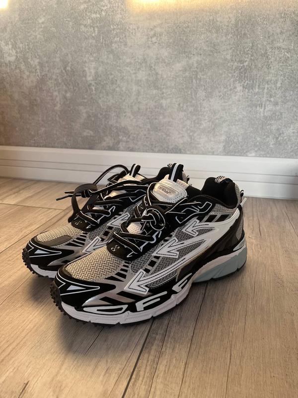 OFF WHITE  ODSY-2000,