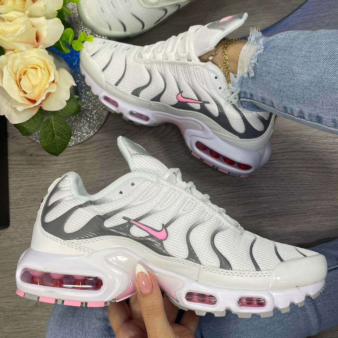 NIKE AIR MAX TN