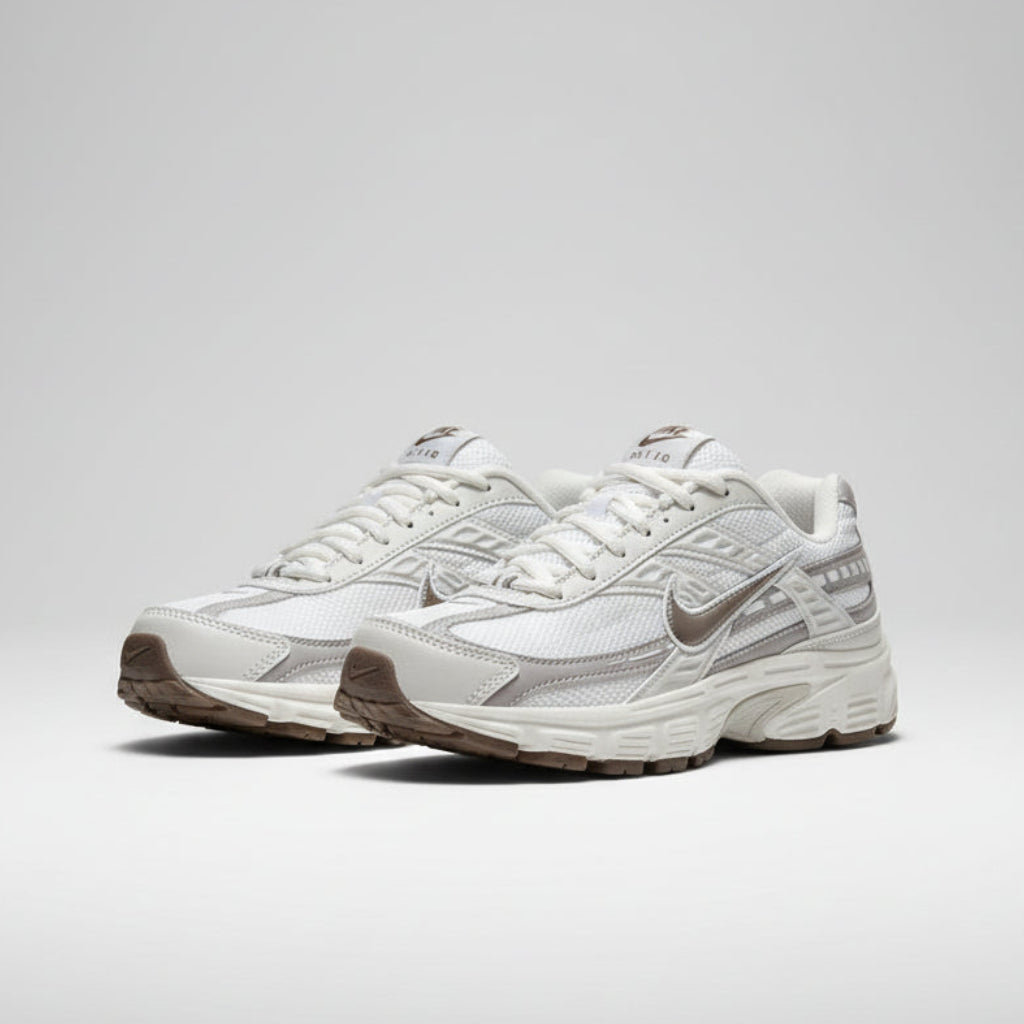 NIKE INIATOR