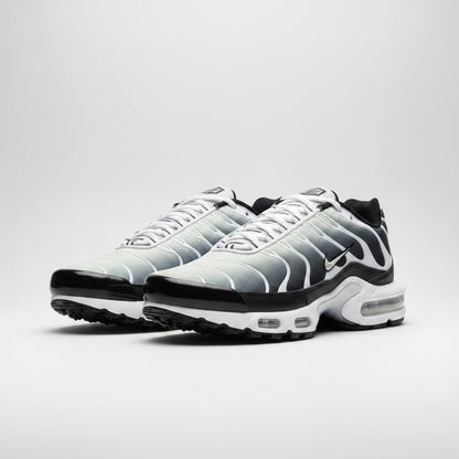 NIKE TN NEGRO BLANCO