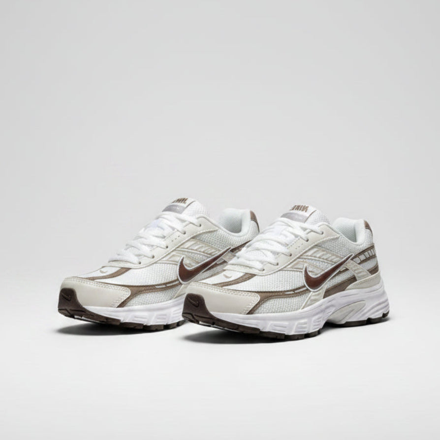 NIKE INIATOR
