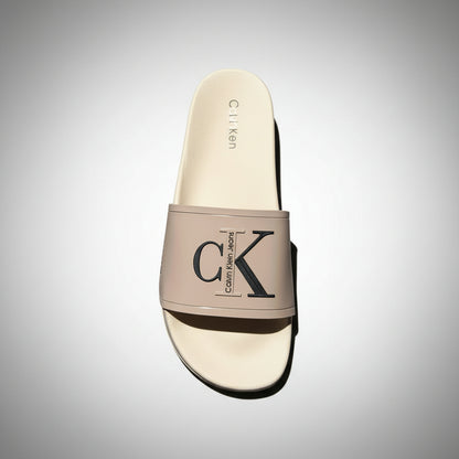 CALVIN KLEIN CHANCLETAS BEIGE MONOGRAMA CK