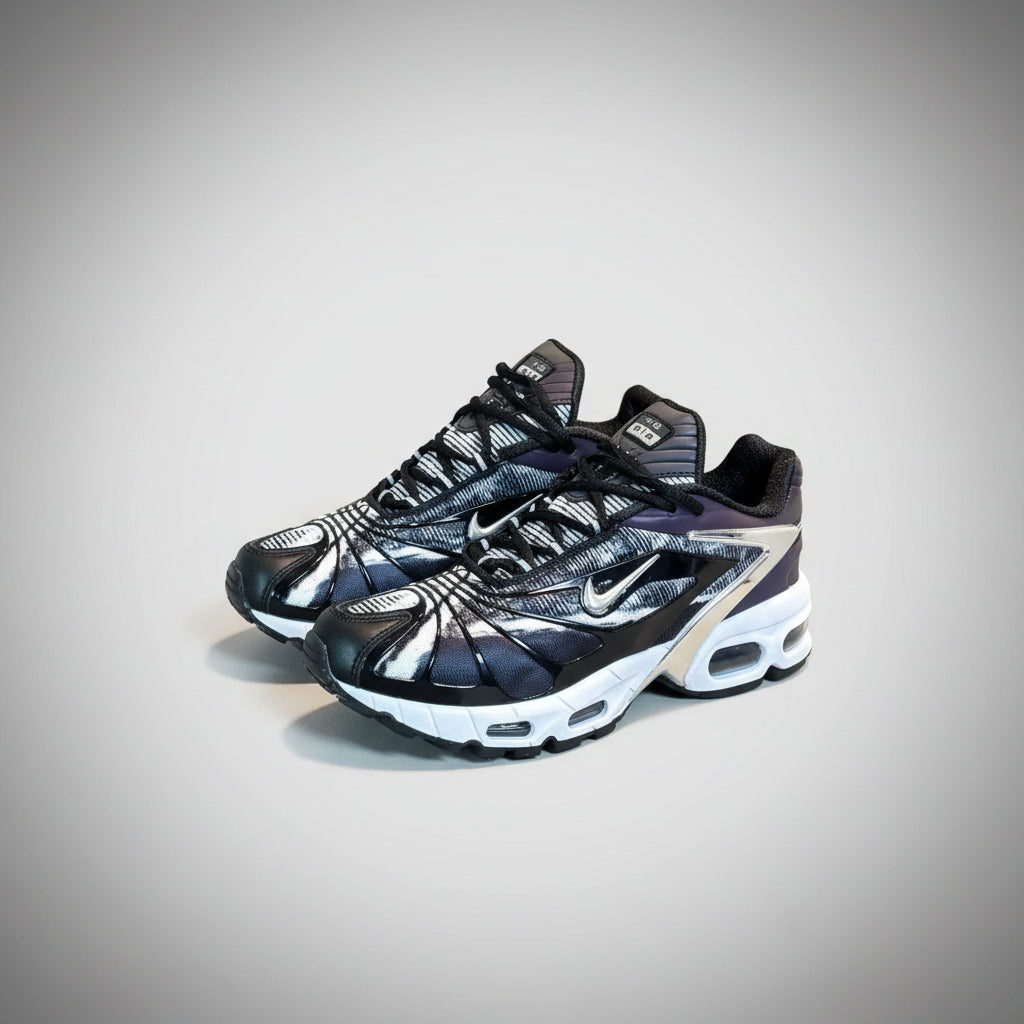 NIKE AIR MAX TAILWIND V X SKEPTA NEGRO METALIZADO