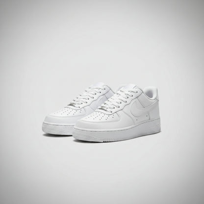 NIKE AIR FORCE ONE