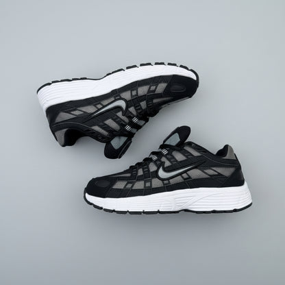 NIKE P6000 NEGRO